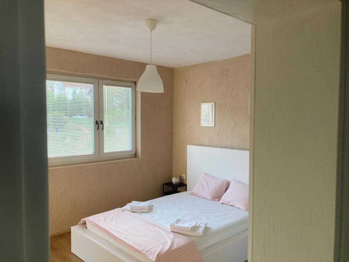Eli&Kire'S Home บิโตลา ภายนอก รูปภาพ